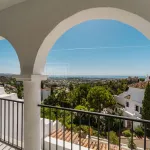 Stunning 3-Bedroom Duplex with Panoramic Sea Views and Terraces in Benahavís 13