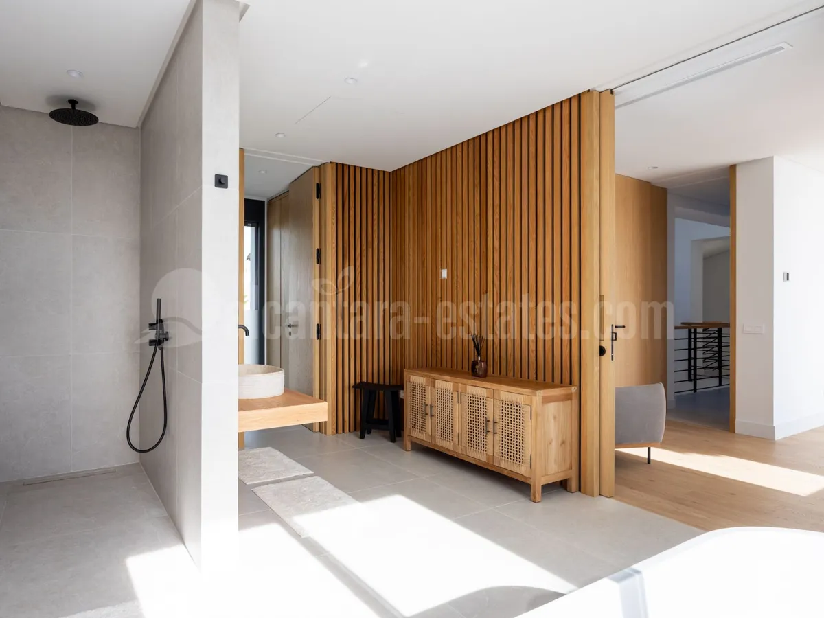 Exquisite Modern Andalusian Masterpiece with Panoramic Sea Views – Los Flamingos, Benahavís