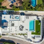 Luxury Contemporary Villa With Sea and Golf Views in El Paraíso Alto, Benahavís 7