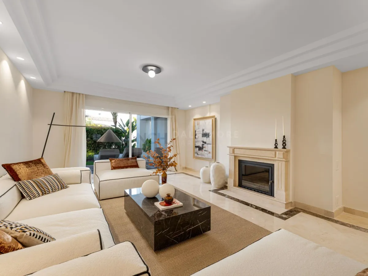 Elegant 3-Bedroom Garden Apartment in Sierra Blanca with Pools and 24h Security