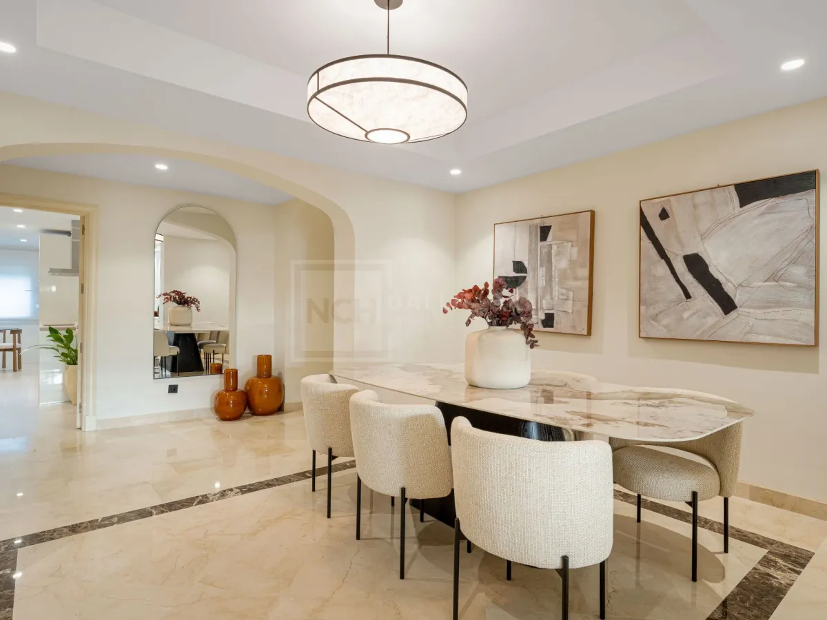 Elegant 3-Bedroom Garden Apartment in Sierra Blanca with Pools and 24h Security