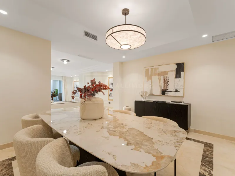 Elegant 3-Bedroom Garden Apartment in Sierra Blanca with Pools and 24h Security