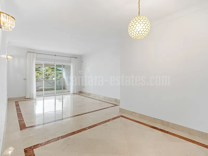 Elegant two-bedroom, beachfront apartment, located in the prestigious Jardin del Mediterráneo, Golden Mile Marbella