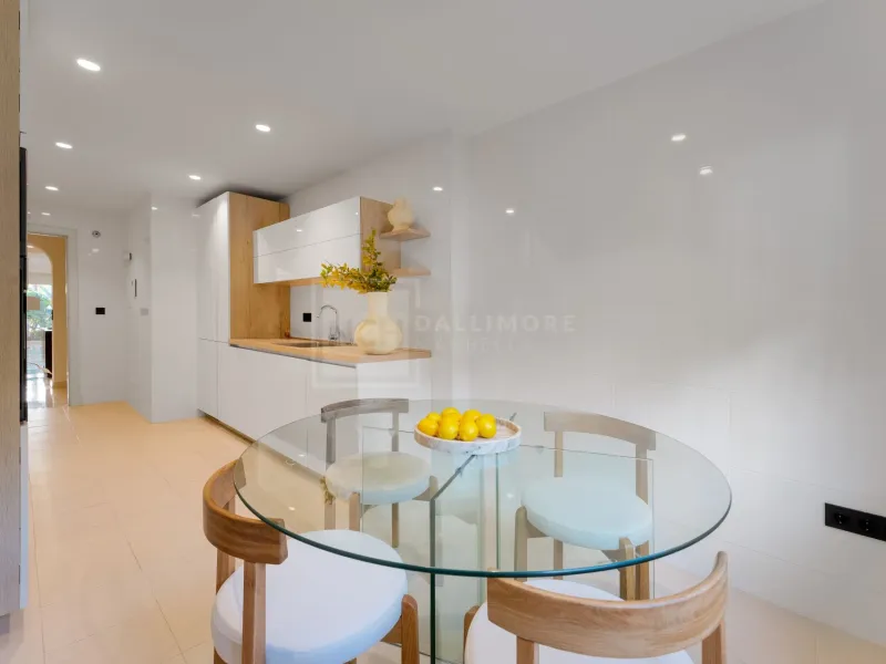 Elegant 3-Bedroom Garden Apartment in Sierra Blanca with Pools and 24h Security