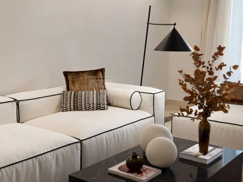 Elegant 3-Bedroom Garden Apartment in Sierra Blanca with Pools and 24h Security