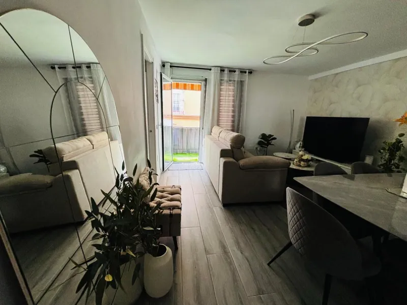 3 Bedroom Apartment For SaleLas Lagunas