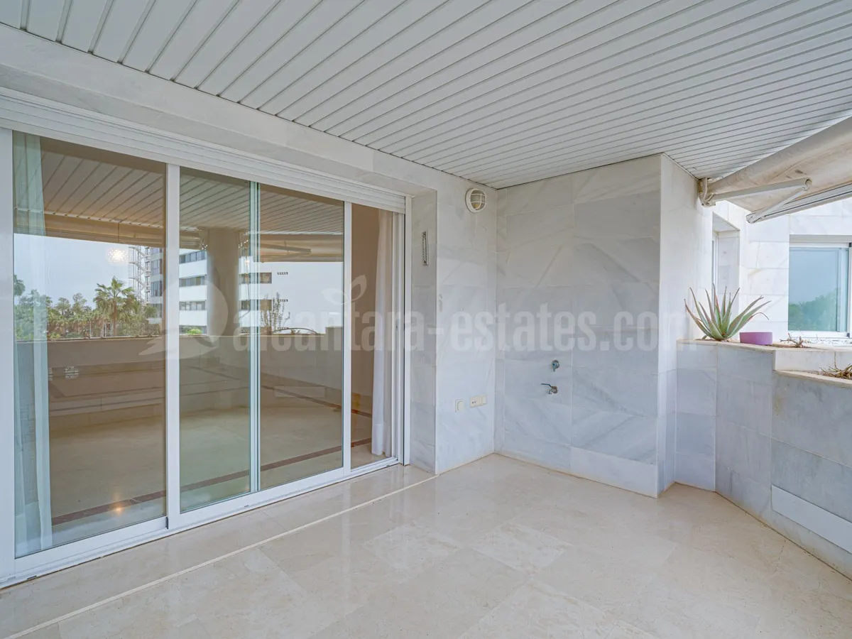 Elegant two-bedroom, beachfront apartment, located in the prestigious Jardin del Mediterráneo, Golden Mile Marbella