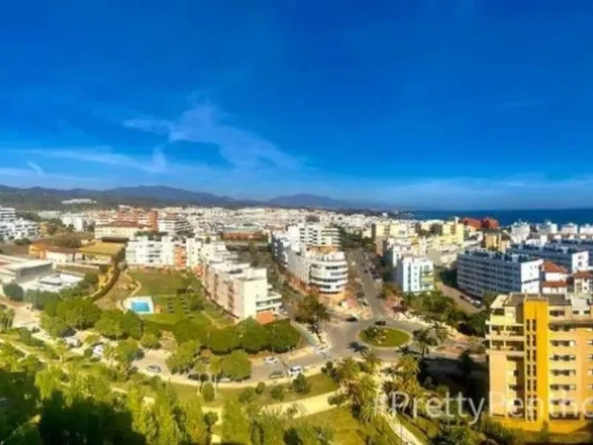 3 Bedroom Apartment For SaleEstepona