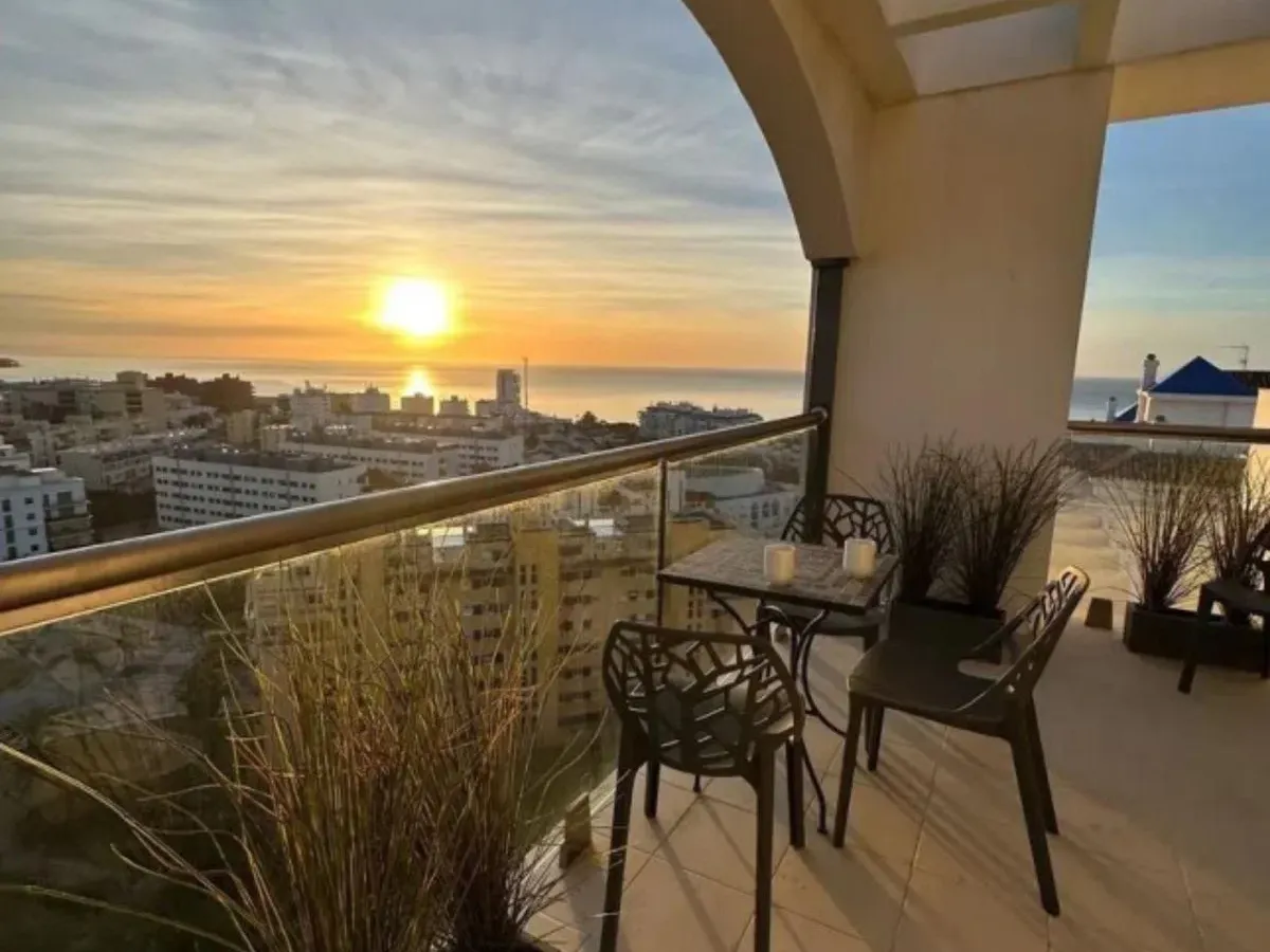 3 Bedroom Apartment For SaleEstepona