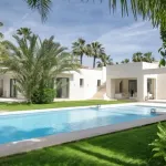 Beachside Villa in Marbesa, Marbella East 9