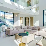 Beachside Villa in Marbesa, Marbella East 10