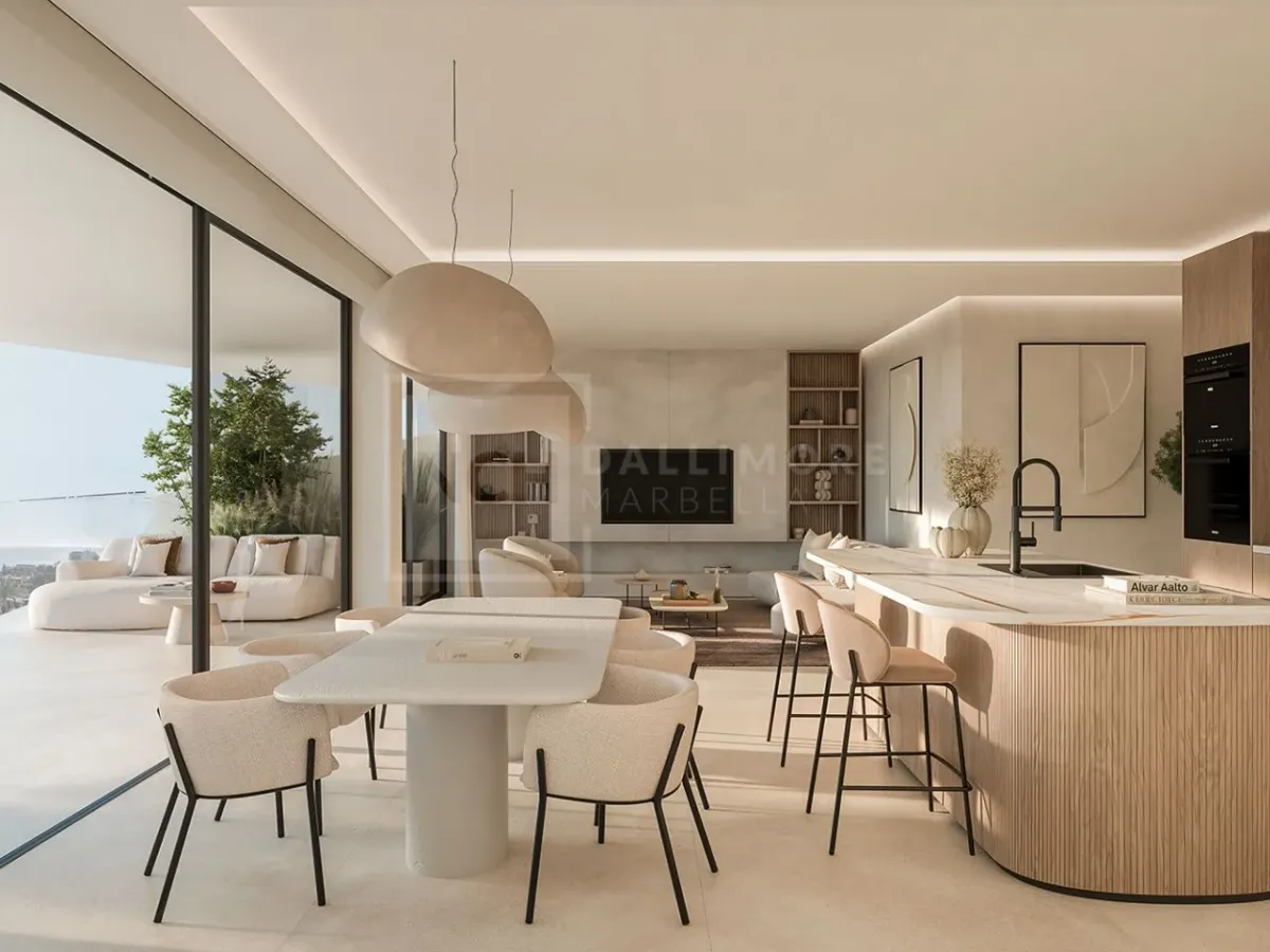 Modern Three-Bedroom Penthouse With Expansive Terraces On The New Golden Mile