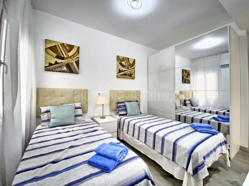 Beautifully refurbished 2 bedroom apartment beachside in the heart of Marbella