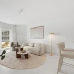 Beautifully refurbished 2 bedroom apartment beachside in the heart of Marbella 15