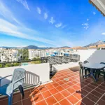 Fantastic, southwest-facing four-bedroom duplex penthouse, set in a prime position within the prestigious Puerto Banús, Marbella 9