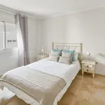 Fantastic, southwest-facing four-bedroom duplex penthouse, set in a prime position within the prestigious Puerto Banús, Marbella 11