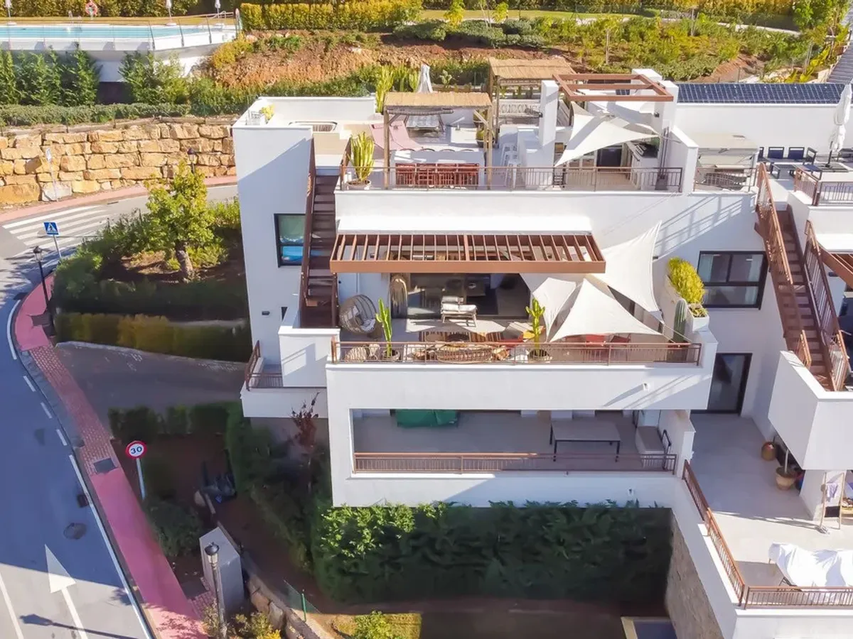 3 Bedroom Apartment For SaleIstán