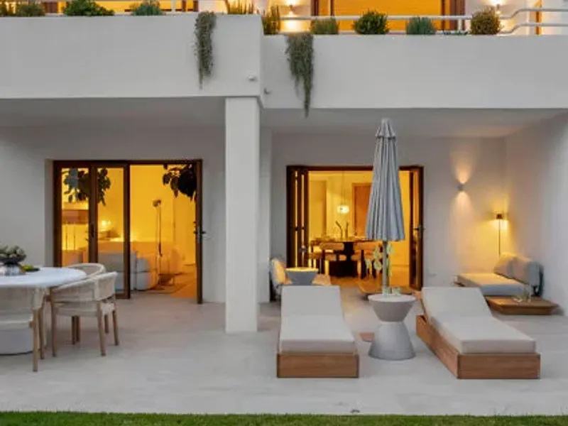 Renovated Townhouse in Alcores del Golf, Nueva Andalucía