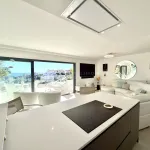 Amazing duplex penthouse with 360 views. 7