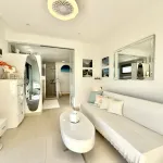 Amazing duplex penthouse with 360 views. 14