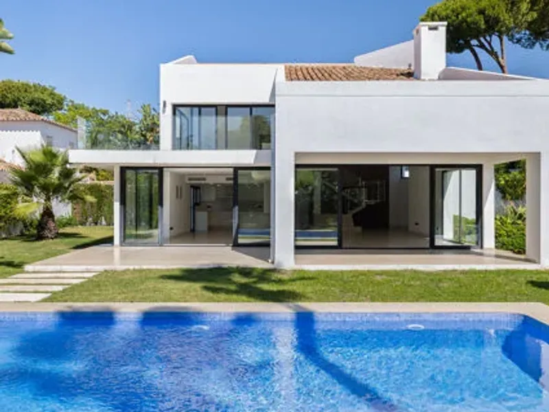 Elegant Contemporary Villa – San Pedro de Alcántara, Marbella