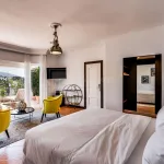 Amazing property with panoramic views! 15