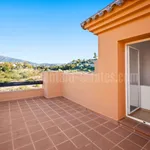 Superb three bedroom, south facing townhouse in Paraiso Bellevue, in El Paraiso on the New Golden Mile 9