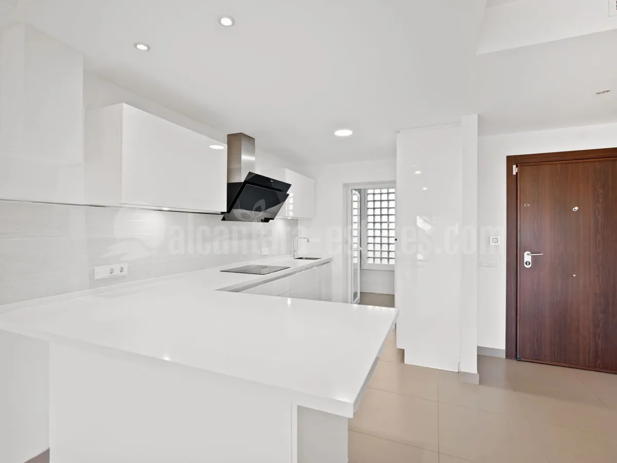 Superb three bedroom, south facing townhouse in Paraiso Bellevue, in El Paraiso on the New Golden Mile