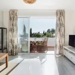 Sea view apartment on prime location 5