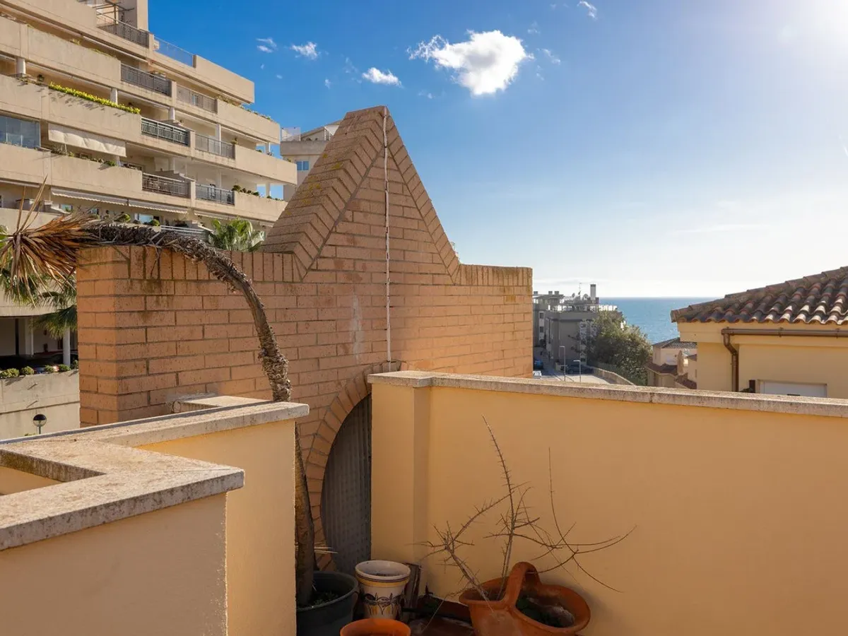 3 Bedroom Apartment For SaleBenalmadena