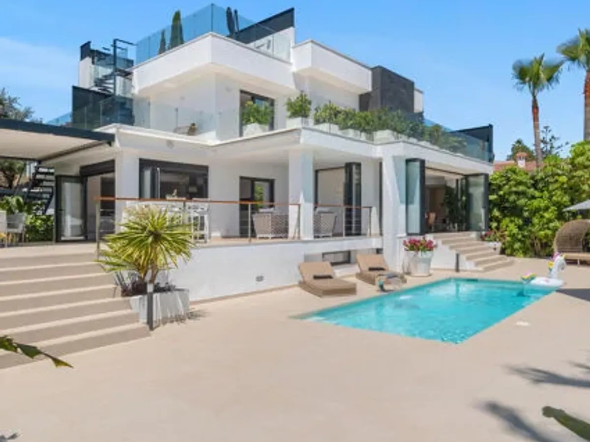 Villa Caribe - Charming and cozy luxury villa close to Mediterranean Sea in Marbesa, Marbella East