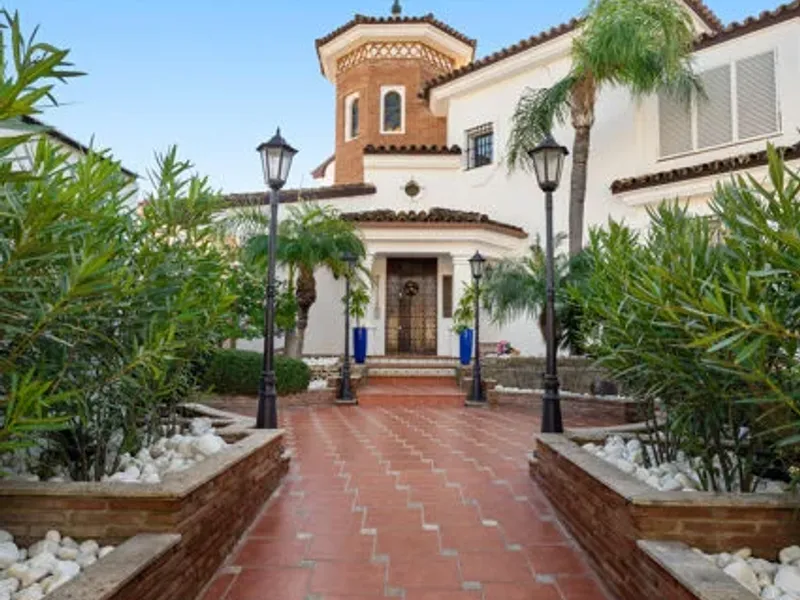 Villa Caribe - Charming and cozy luxury villa close to Mediterranean Sea in Marbesa, Marbella East