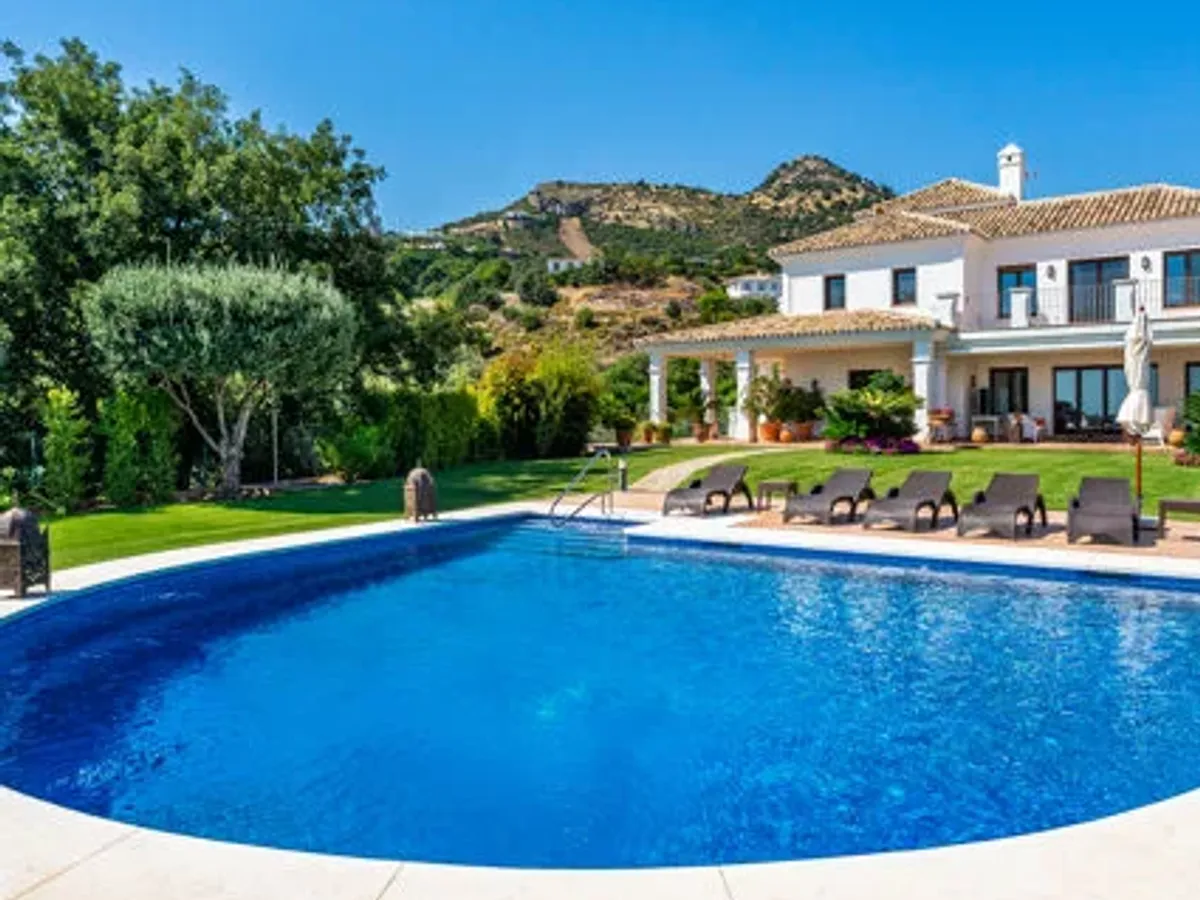 Eight O Three -Exquisite modern luxury villa with panoramic views in high-end Marbella Club Golf Resort, Benahavis