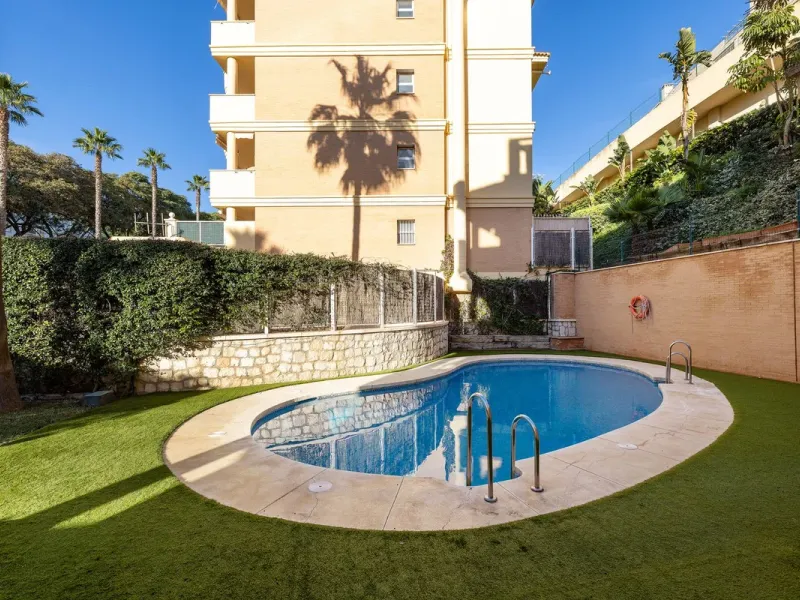 3 Bedroom Apartment For SaleBenalmadena