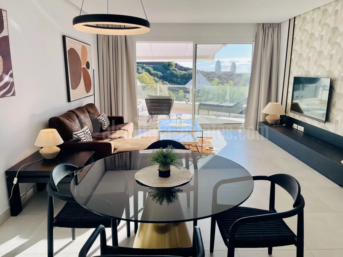 Rare opportunity ELEMENTS - Altos de Los Monteros / New construction from 2022, 1 room bijou 58m2 like first occupancy fully furnished with sea views