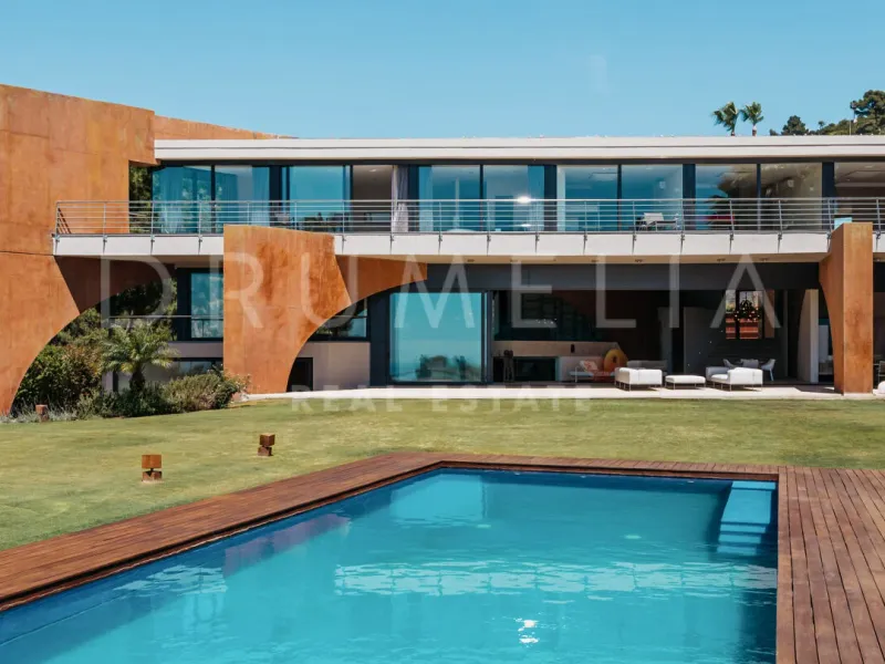 Villa Futura - Unique ultramodern state-of-art luxury villa with wow factor in La Reserva de Alcuzcuz, Benahavis