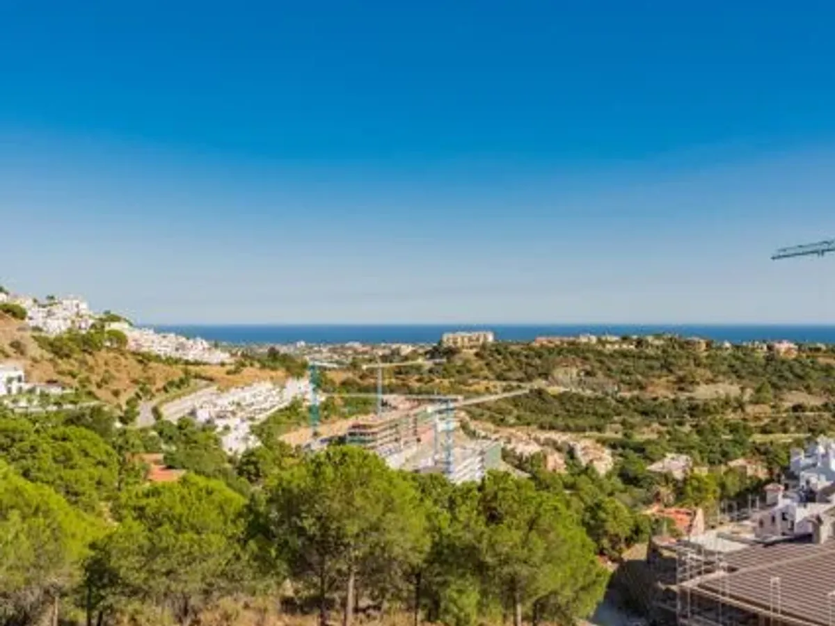 Villa Futura - Unique ultramodern state-of-art luxury villa with wow factor in La Reserva de Alcuzcuz, Benahavis