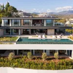 Casa Cielo - Magnificent modern villa with panoramic sea, mountain and golf views in El Herrojo, Benahavís 11