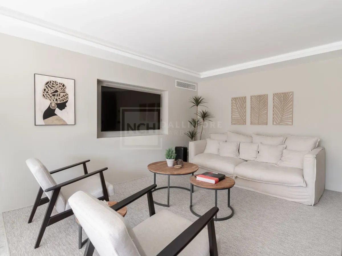 PENTHOUSE IN MARBELLA CENTRO WITH PRIVATE ROOFTOP POOL