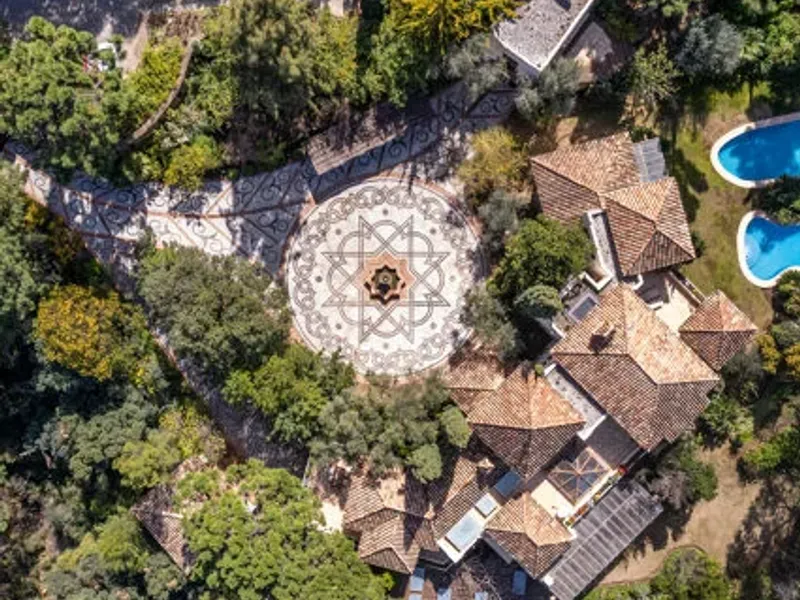 Casa Terregles - High-end mansion with Andalusian charm, panoramic views and luxury amenities in La Zagaleta, Benahavis