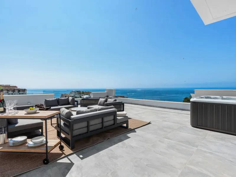 3 Bedroom Apartment For SaleBenalmadena