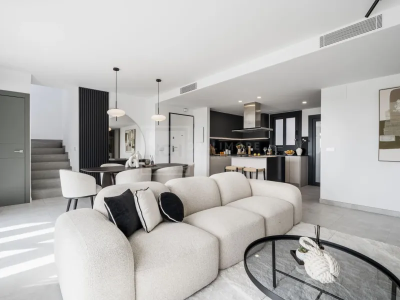 BRAND-NEW PENTHOUSE WITH PANORAMIC VIEWS LOCATED IN ATALAYA