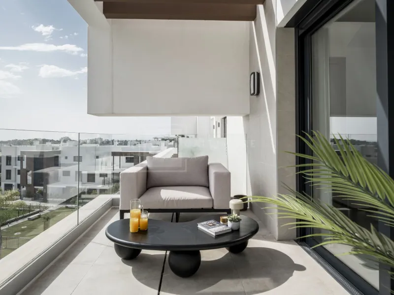 BRAND-NEW PENTHOUSE WITH PANORAMIC VIEWS LOCATED IN ATALAYA