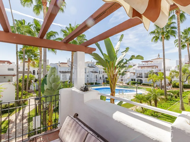 Three bedroom apartment for sale in La Gavia, San Pedro Beach