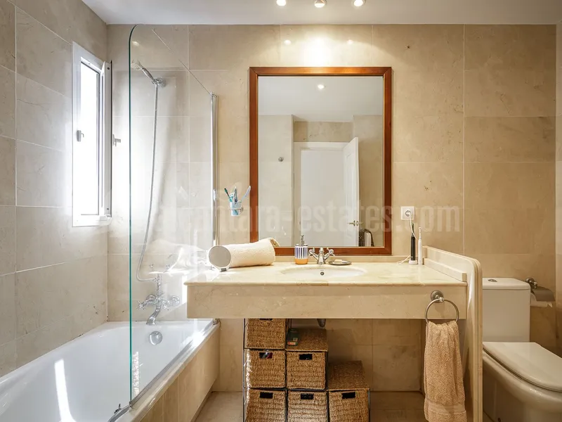 Three bedroom apartment for sale in La Gavia, San Pedro Beach