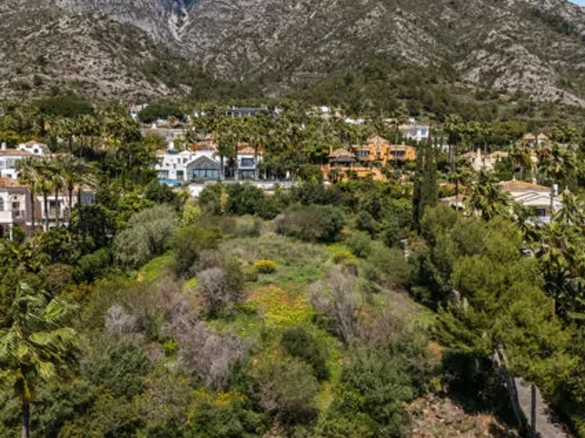 Ceibos 1 - Exclusive Huge Plot with Sea Views in Golden Mile, Marbella
