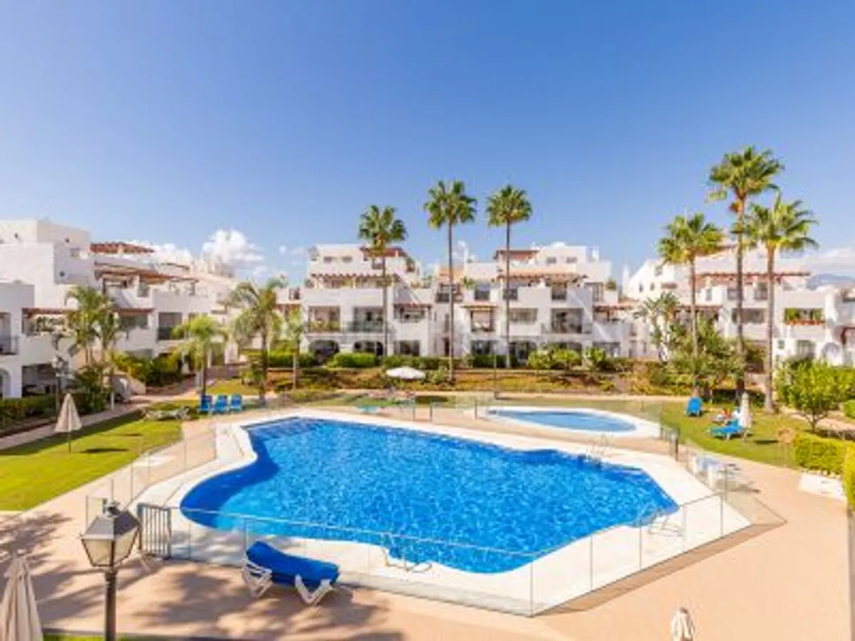 Three bedroom apartment for sale in La Gavia, San Pedro Beach