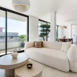 FULLY REFURBISHED 3-BEDROOM PENTHOUSE LOCATED IN MARBELLA CENTRO 6