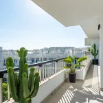 FULLY REFURBISHED 3-BEDROOM PENTHOUSE LOCATED IN MARBELLA CENTRO 11