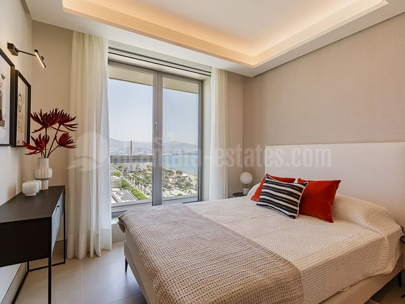 Apartment with incredible views for sale in Malaga Towers